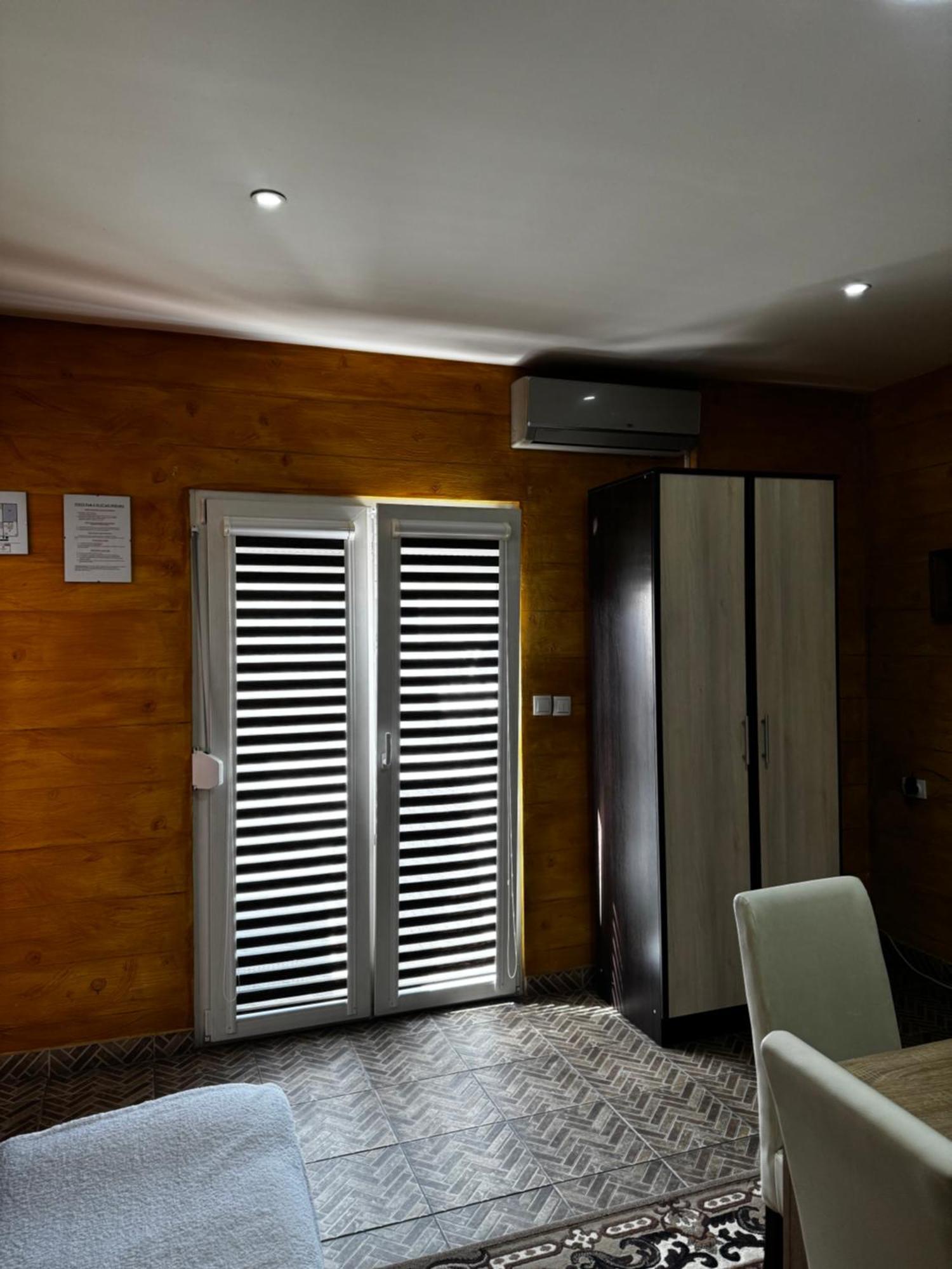 Apartments Vila Brzi & Beka Sabac Bagian luar foto